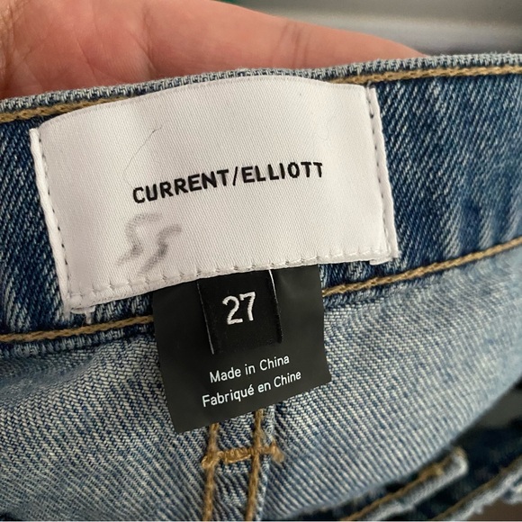 Current Elliott straight leg jeans 2 yr factory distressing on fabric - Picture 2 of 9